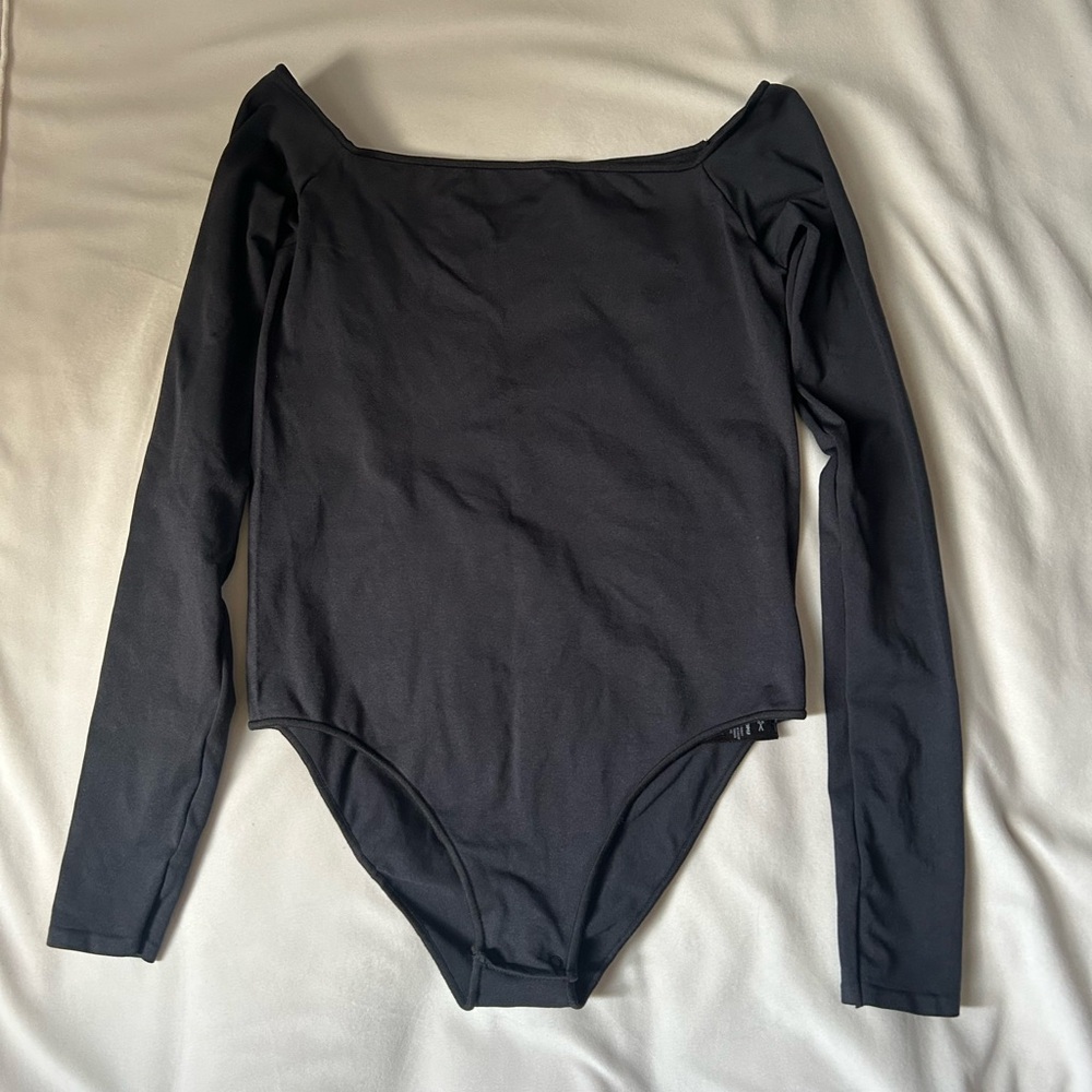 Black Skims Long Sleeve Bodysuit